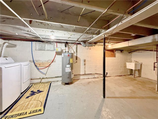 1605 24th Street, Parkersburg, WV 26101