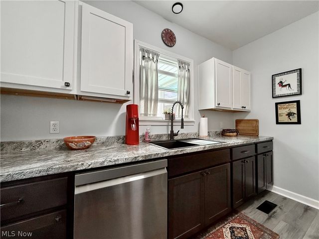 1605 24th Street, Parkersburg, WV 26101