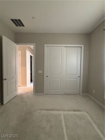 11831 Giroma Avenue, Las Vegas, NV 89138