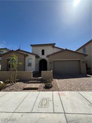 11831 Giroma Avenue, Las Vegas, NV 89138