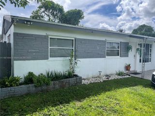 6910 SW 24th Ct, Miramar, FL 33023