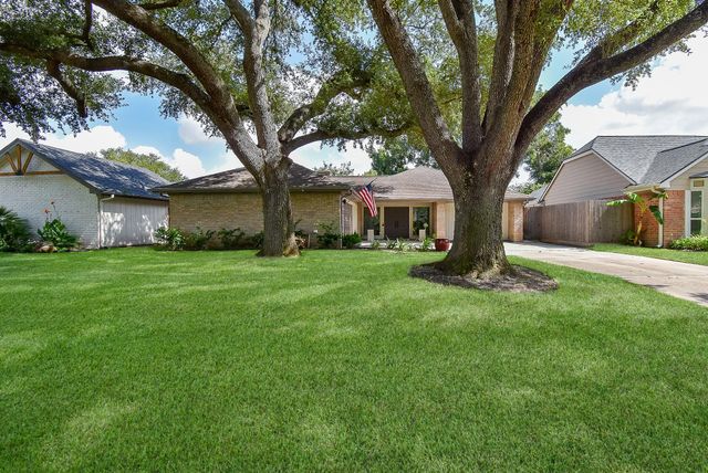 14822 Beechmoor Drive, Houston, TX 77095