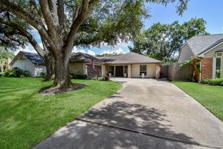 14822 Beechmoor Drive, Houston, TX 77095