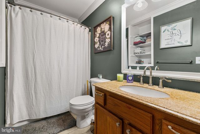 33 WILLIAM AND MARY LN, Stafford, VA 22554