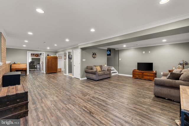 33 WILLIAM AND MARY LN, Stafford, VA 22554
