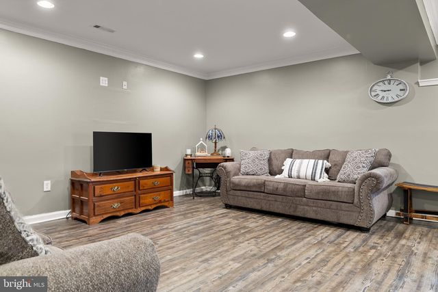 33 WILLIAM AND MARY LN, Stafford, VA 22554