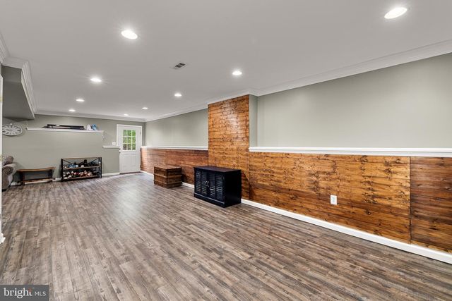 33 WILLIAM AND MARY LN, Stafford, VA 22554