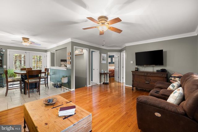 33 WILLIAM AND MARY LN, Stafford, VA 22554