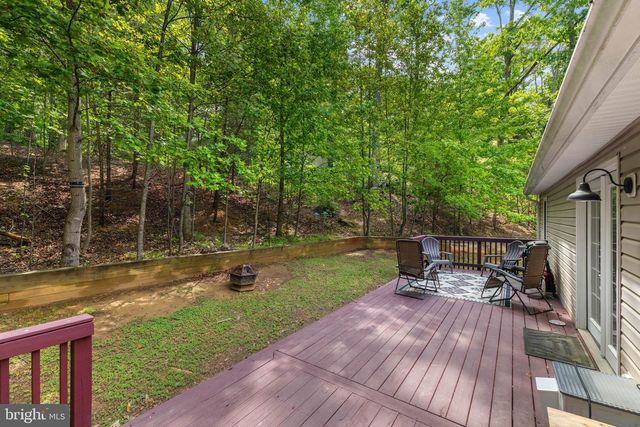 33 WILLIAM AND MARY LN, Stafford, VA 22554