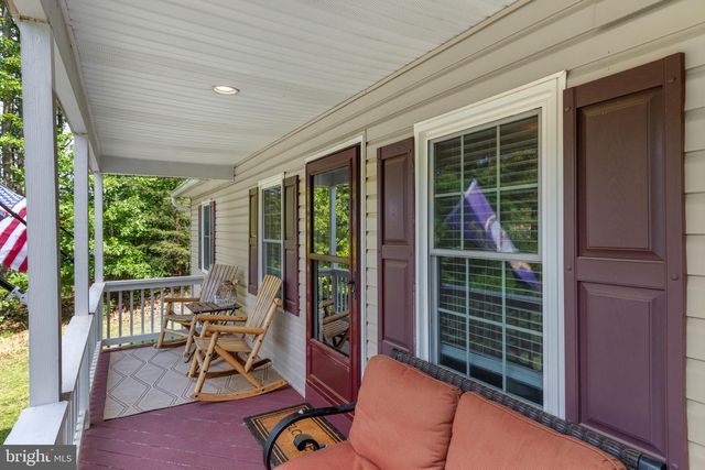 33 WILLIAM AND MARY LN, Stafford, VA 22554