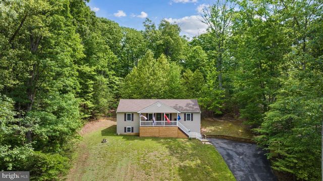 33 WILLIAM AND MARY LN, Stafford, VA 22554
