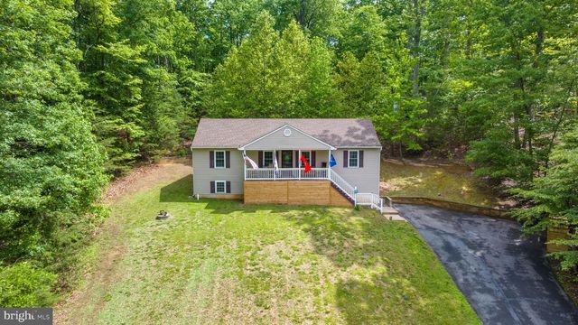 33 WILLIAM AND MARY LN, Stafford, VA 22554