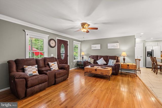 33 WILLIAM AND MARY LN, Stafford, VA 22554