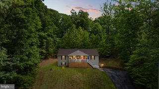 33 WILLIAM AND MARY LN, Stafford, VA 22554