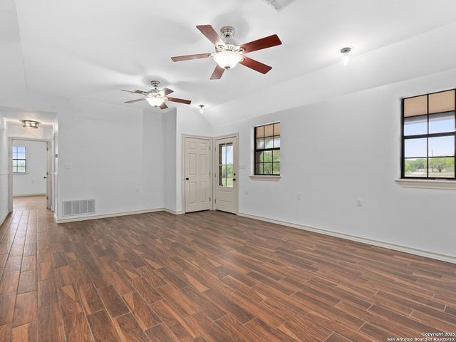 601 Wildflower Drive, Lytle, TX 78052