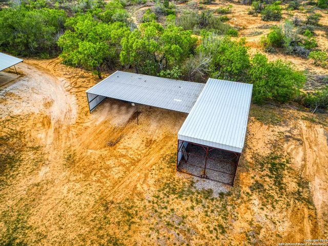 601 Wildflower Drive, Lytle, TX 78052