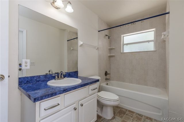 12684 W Crystalview Lane, Crystal River, FL 34428