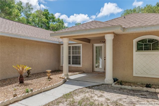 12684 W Crystalview Lane, Crystal River, FL 34428