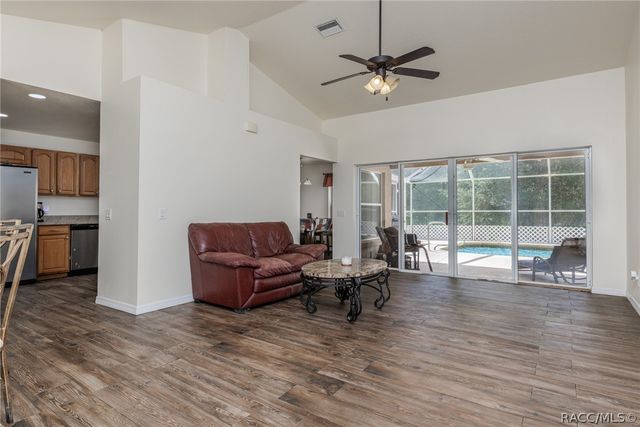 12684 W Crystalview Lane, Crystal River, FL 34428