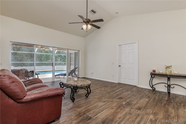 12684 W Crystalview Lane, Crystal River, FL 34428