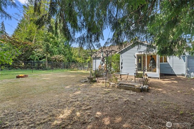 2001 30th Street, Bellingham, WA 98225
