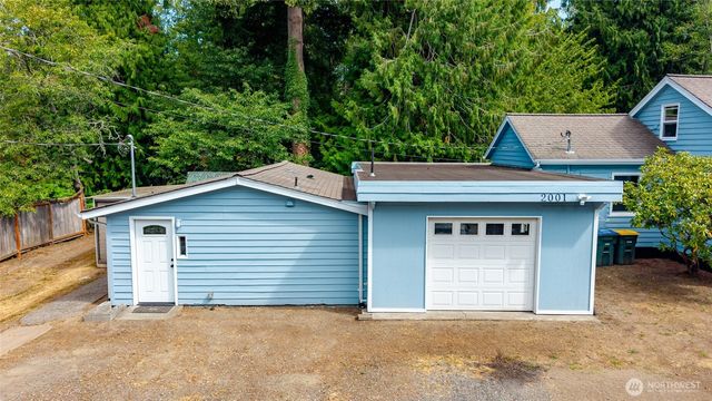 2001 30th Street, Bellingham, WA 98225