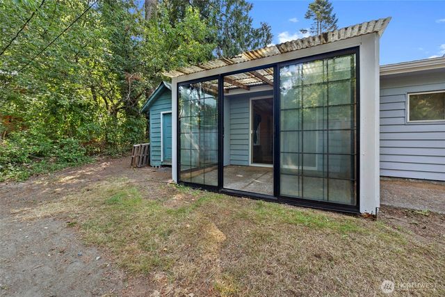 2001 30th Street, Bellingham, WA 98225
