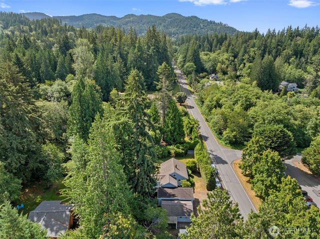 2001 30th Street, Bellingham, WA 98225