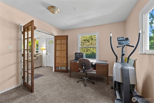 2001 30th Street, Bellingham, WA 98225
