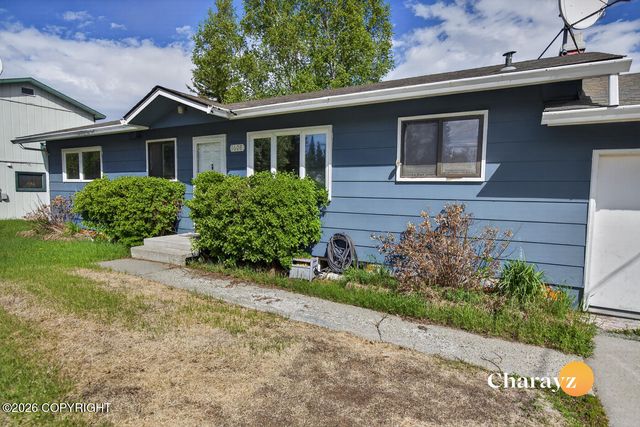 1608 Bridgewater Drive, Fairbanks, AK 99709