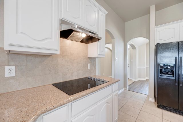 2600 Stable Door Lane, Fort Worth, TX 76244