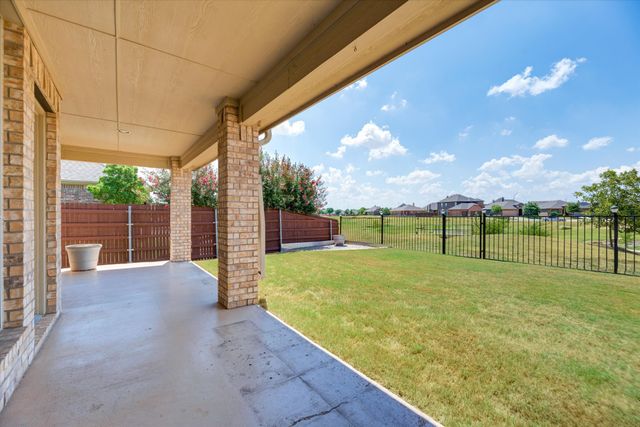 2600 Stable Door Lane, Fort Worth, TX 76244