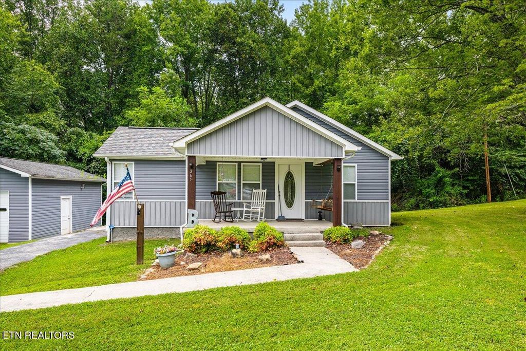 265 Grape Rough Rd, Oneida, TN 37841