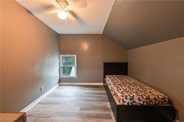 49 Penfield Avenue, Akron, OH 44310
