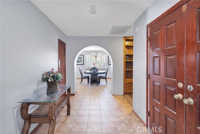 19678 Red Feather Road, Apple Valley, CA 92307