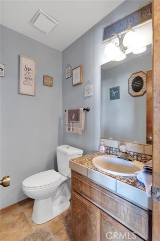 19678 Red Feather Road, Apple Valley, CA 92307