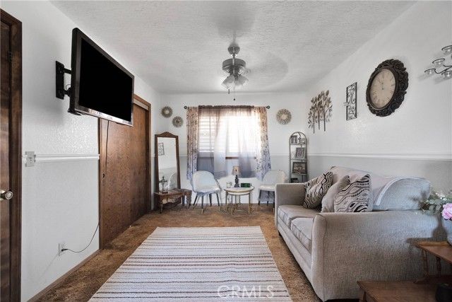 19678 Red Feather Road, Apple Valley, CA 92307