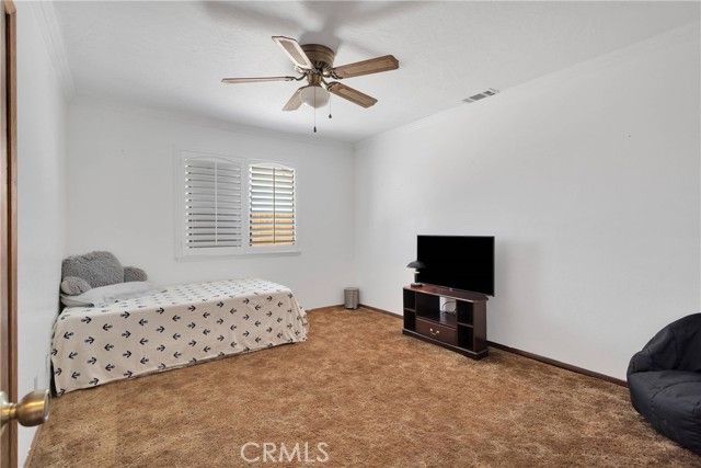 19678 Red Feather Road, Apple Valley, CA 92307