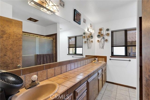 19678 Red Feather Road, Apple Valley, CA 92307