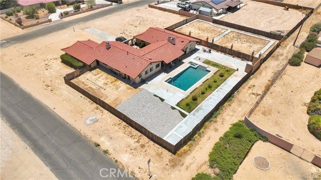 19678 Red Feather Road, Apple Valley, CA 92307