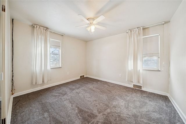 289 Evaline St, Penn Hills, PA 15235