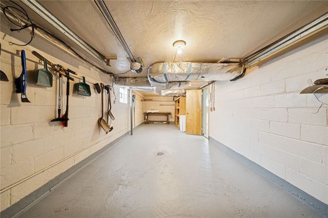 289 Evaline St, Penn Hills, PA 15235