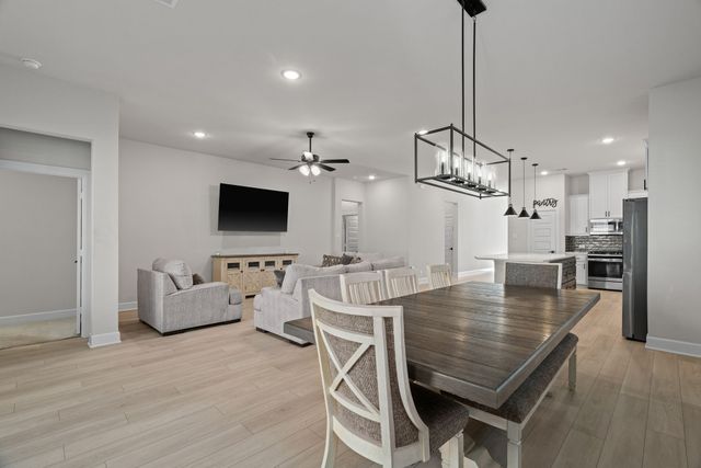 8617 Keeneland Drive, Fort Worth, TX 76120