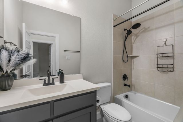 8617 Keeneland Drive, Fort Worth, TX 76120