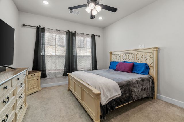 8617 Keeneland Drive, Fort Worth, TX 76120