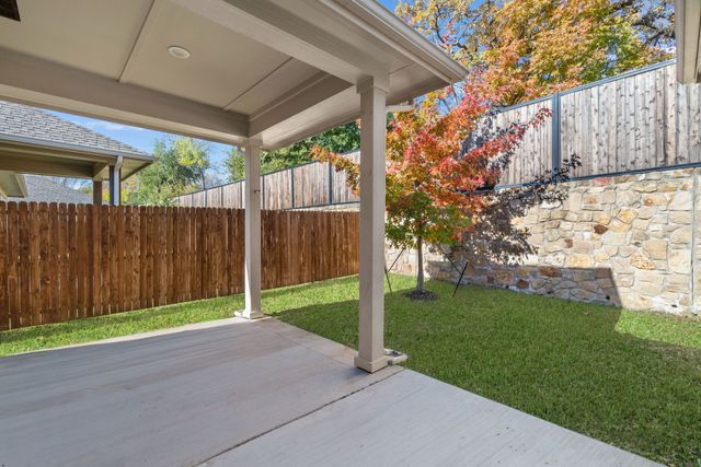 8617 Keeneland Drive, Fort Worth, TX 76120