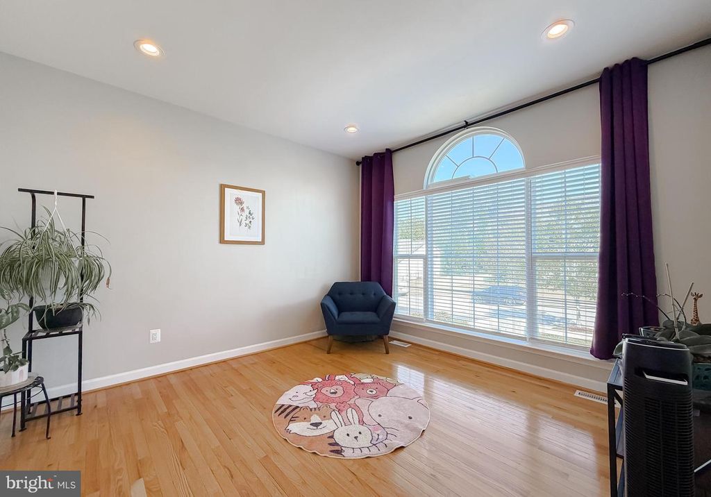 Image 15 of property listing at 45550 HAVENRIDGE ST, California, MD 20619