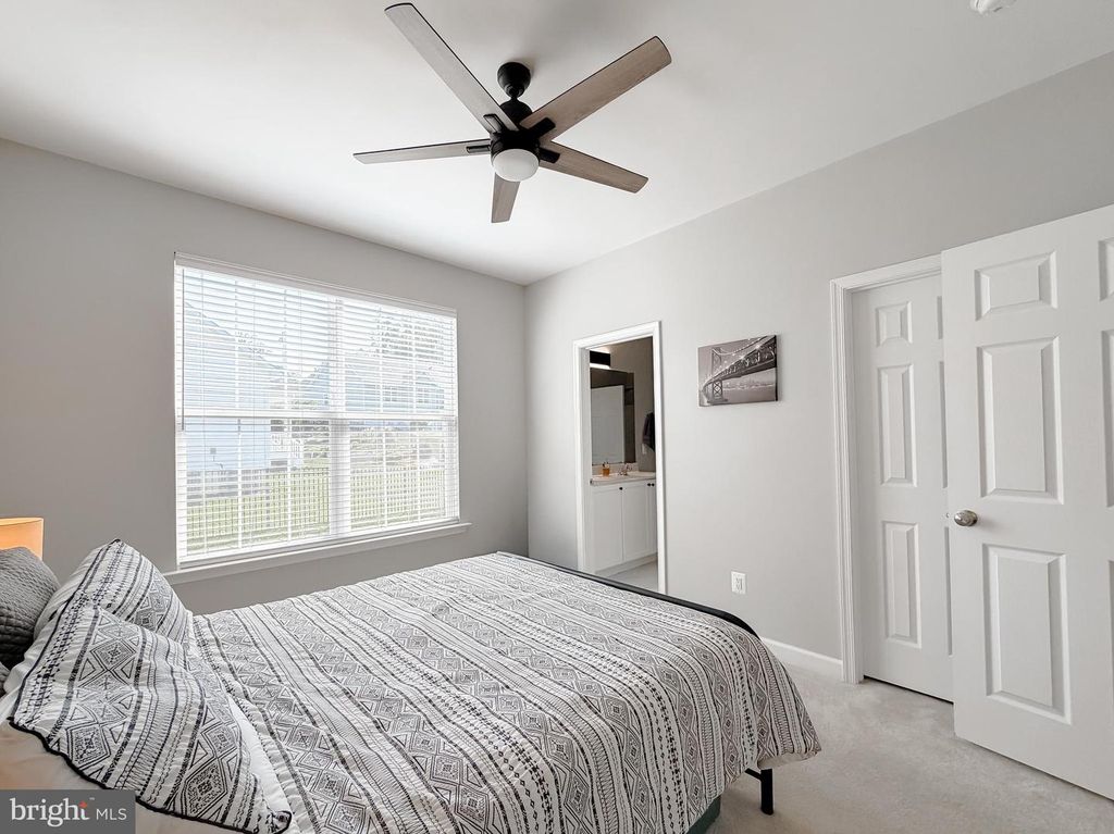 Image 26 of property listing at 45550 HAVENRIDGE ST, California, MD 20619