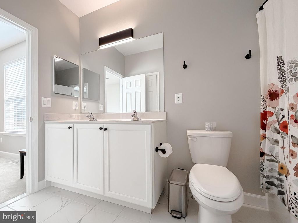 Image 28 of property listing at 45550 HAVENRIDGE ST, California, MD 20619