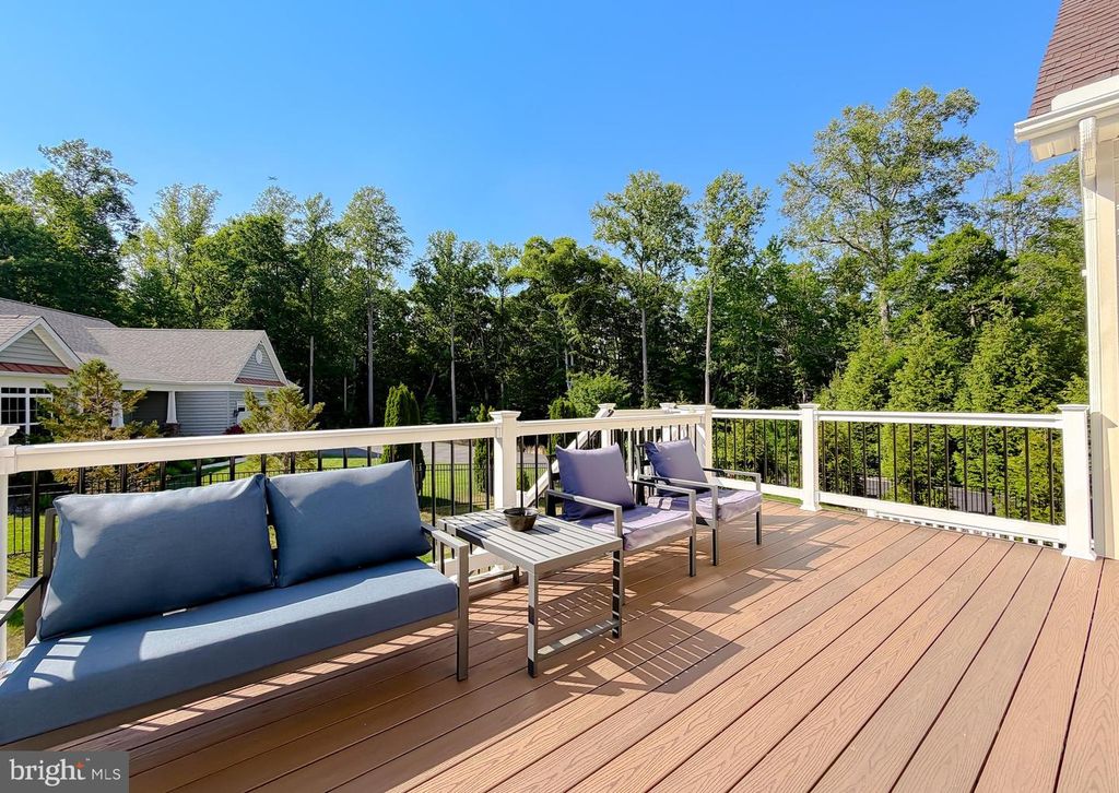 Image 38 of property listing at 45550 HAVENRIDGE ST, California, MD 20619